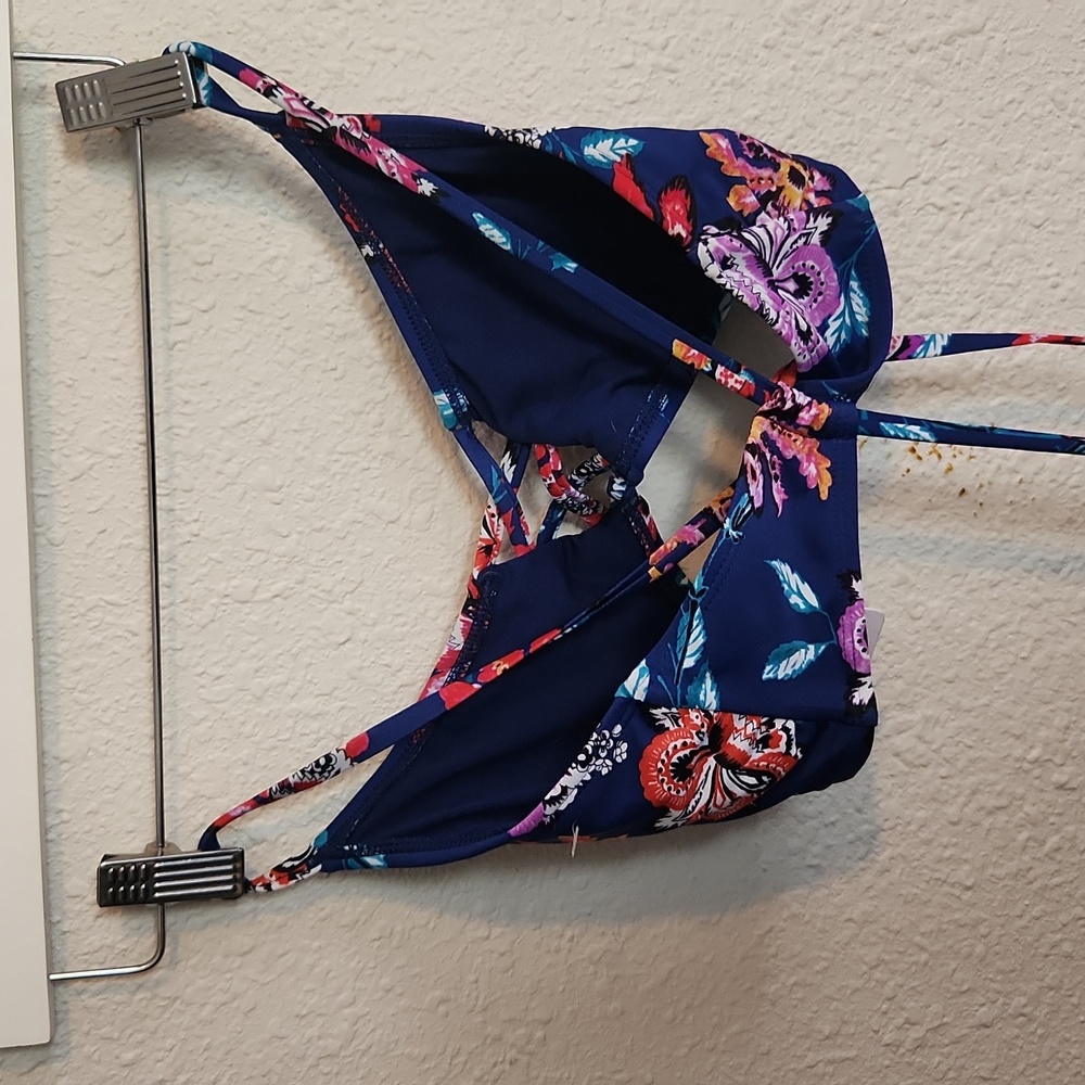 Bathing suit set - Picture 2 of 4